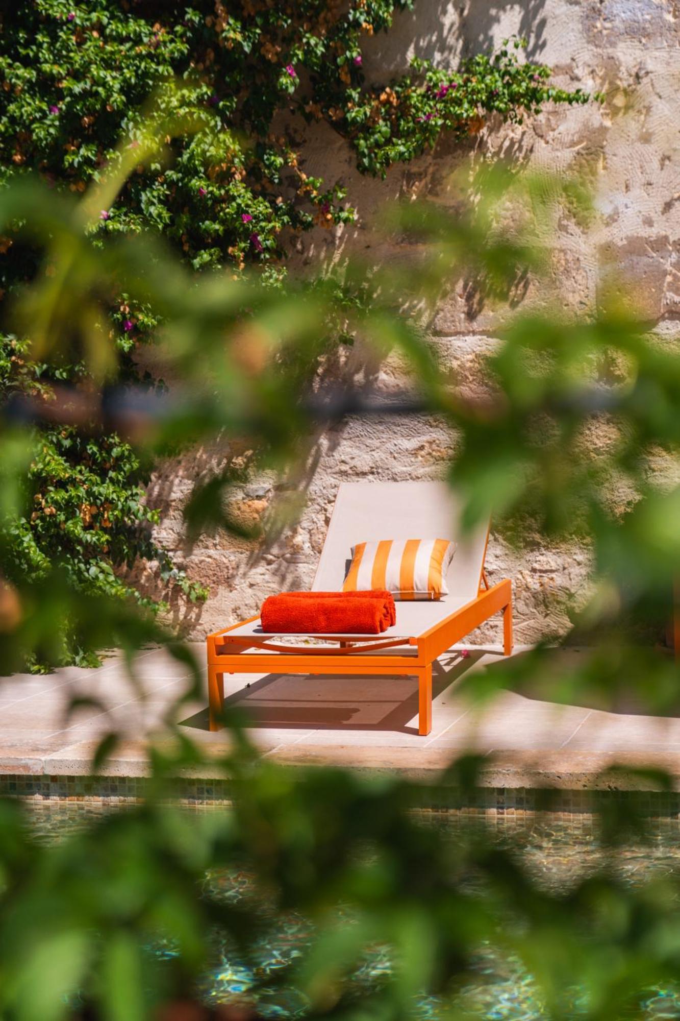 مبيت وإفطار تاراسكون Le Jardin Des Cordeliers المظهر الخارجي الصورة