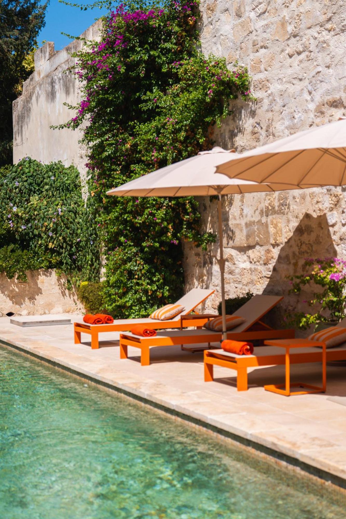 مبيت وإفطار تاراسكون Le Jardin Des Cordeliers المظهر الخارجي الصورة