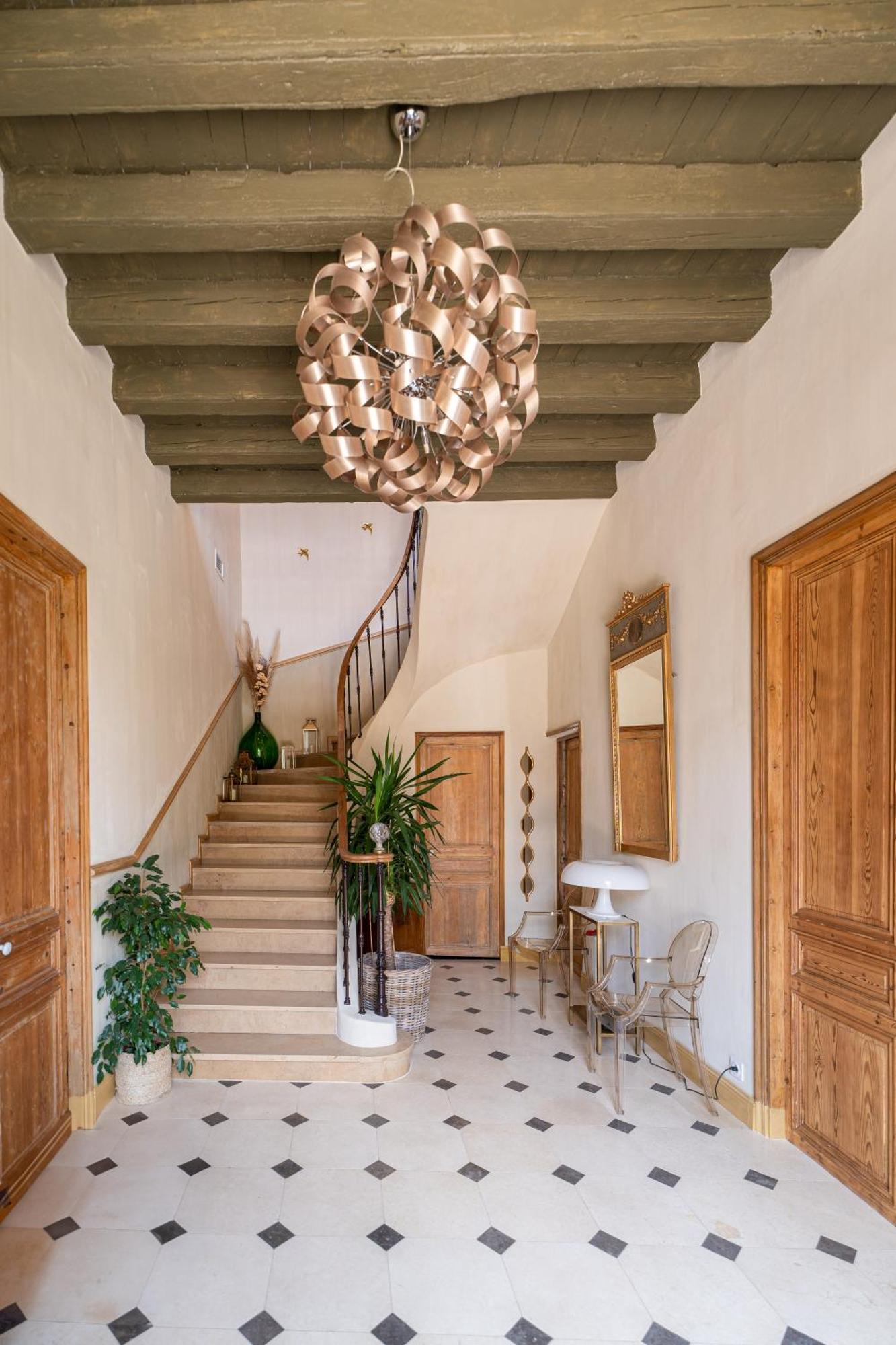 مبيت وإفطار تاراسكون Le Jardin Des Cordeliers المظهر الخارجي الصورة